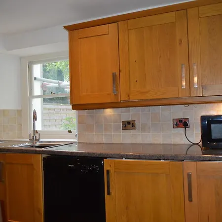 Lägenhet Spacious 2 Bedroom In Clifton *